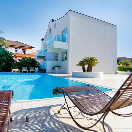 Path House - Etna & Sea View Aparthotel Riposto Exterior foto