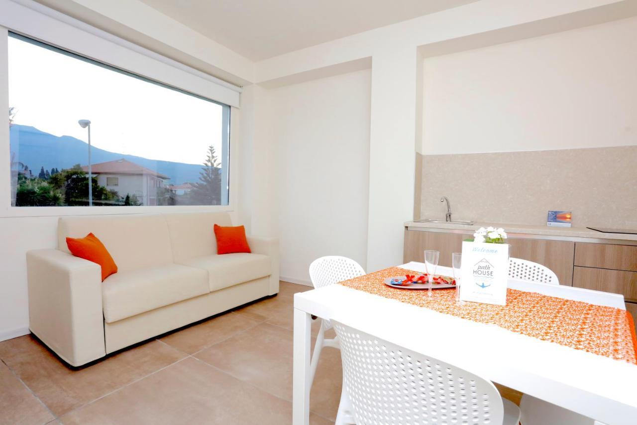 Path House - Etna & Sea View Aparthotel Riposto Exterior foto