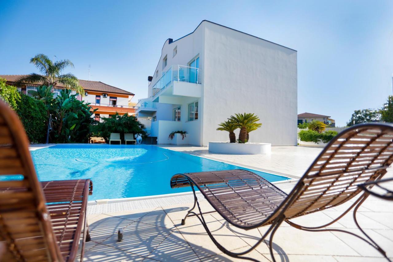 Path House - Etna & Sea View Aparthotel Riposto Exterior foto